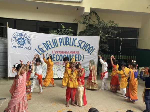 School life at I.G. Delhi Public School, photo 26 of 29