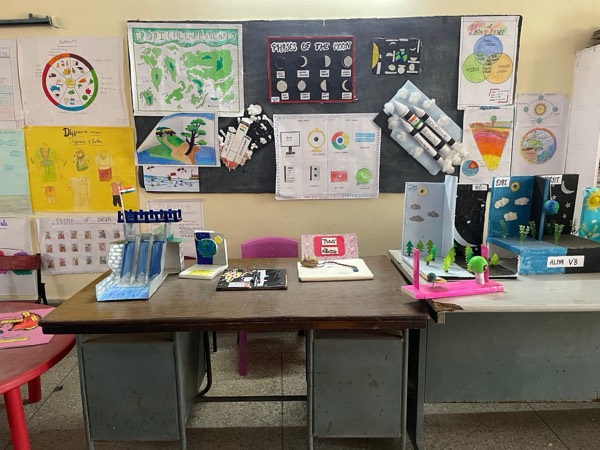 School life at I.G. Delhi Public School, photo 20 of 29