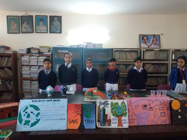 School life at I.G. Delhi Public School, photo 3 of 29