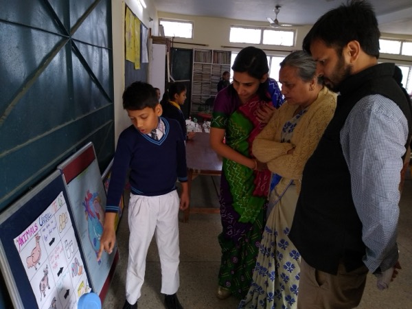 School life at I.G. Delhi Public School, photo 2 of 29